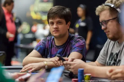 Eduardo Silva lidera brazucas classificados no Dia 1 do Main Event-H do SCOOP