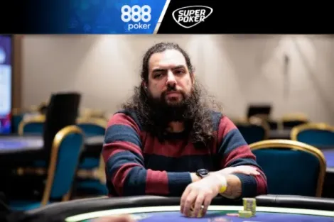 Elias Neto vai à mesa final do Evento #16 da XL Spring do 888poker