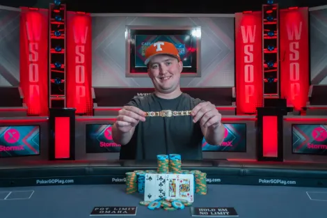 Michael Moncek conquista Evento #6 da WSOP e mira briga pelo POY