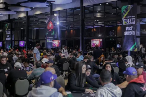 Domingo de BSOP Brasília terá início do High Rollers e quatro campeões