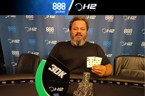 Alberto Serafim crava o 30K Monster do 888poker Fest