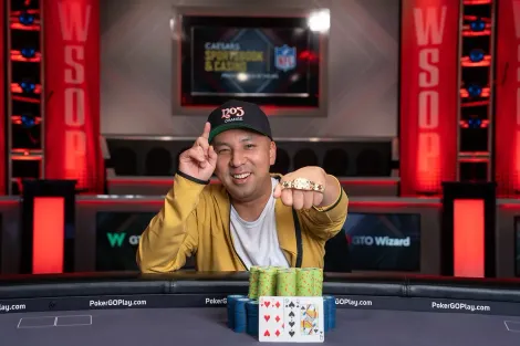 Stephen Nahm crava o Evento #21 da WSOP em all in triplo na mão final