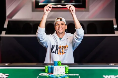 Sean Troha leva segundo bracelete da carreira ao vencer Evento #34 da WSOP