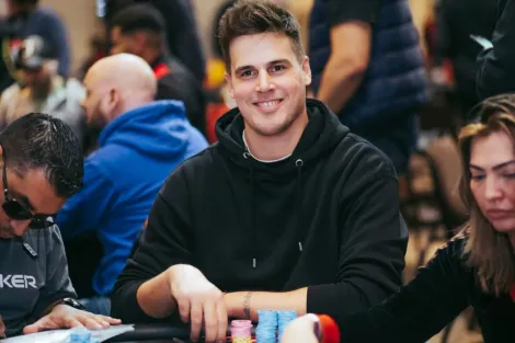 Francisco Bustos lidera rodada dupla do Main Event do KSOP GGPoker Iguazú