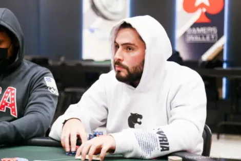 Olivio Gontijo lidera brasileiros no Dia Final do Sunday Million