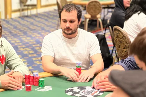 Gabriel Baleeiro é eliminado na reta final do Evento #49 da WSOP