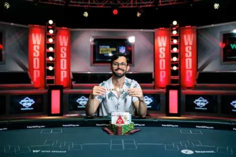 Mike Gorodinsky bate Alex Livingston no HU e leva o tri com título do HORSE Championship da WSOP