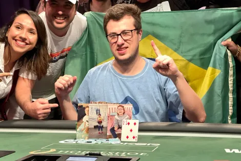 Gabriel Schroeder é campeão do Evento #68 da WSOP e conquista 24º bracelete brasileiro