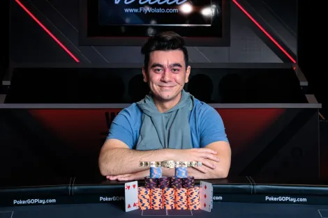 Bradley Gafford vai de short stack na FT a campeão do Mini Main Event da WSOP