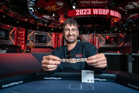 Hassan Kamel vence Evento #75 da WSOP em decisão avassaladora