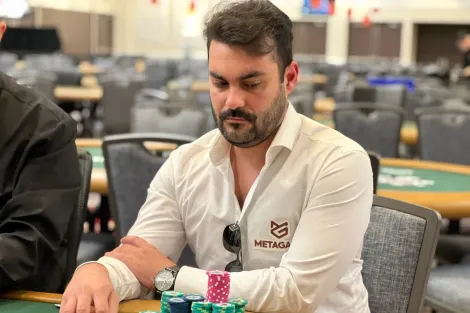 Mateus Carrión “zinhao” cai na reta final do Evento #88 da WSOP