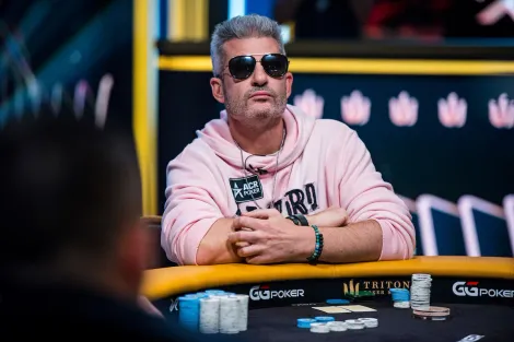 Nacho Barbero puxa fila ao Dia 2 em torneio de US$ 200 mil na Triton Londres