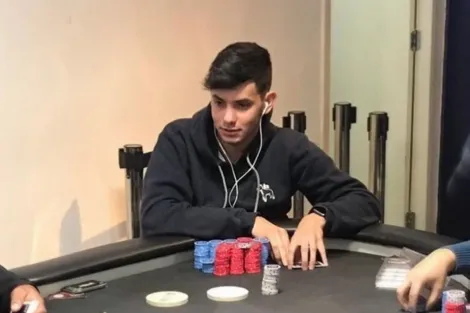 Jhonatas Staygler tromba AA e é eliminado na FT do Sunday Million