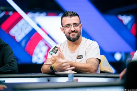 André Akkari dobra com quadra no Main Event do EPT Barcelona