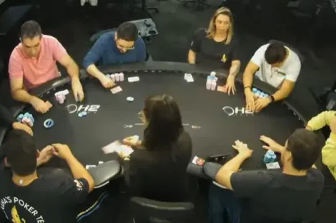 [AO VIVO] Mesa Final do Main Event do CPH