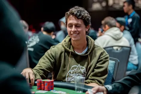 Bruno Volkmann fatura seis dígitos com pódio no Evento #386 da OSS do ACR Poker