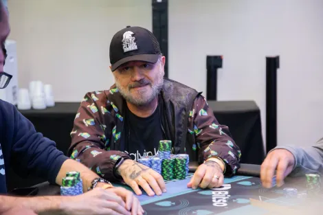 André Luiz Scaff lidera 14 finalistas no Main Event do LAPT Foz