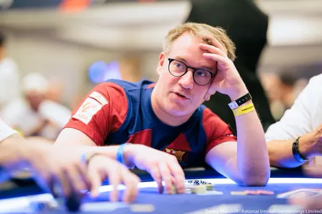 Sam Grafton acerta hero call incrível contra Badziakouski no EPT Chipre