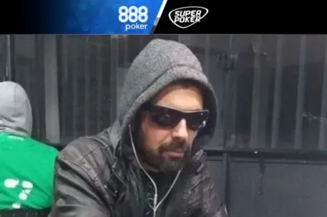 Alexandre Souza brilha em gigante Freeroll SuperPoker no 888poker