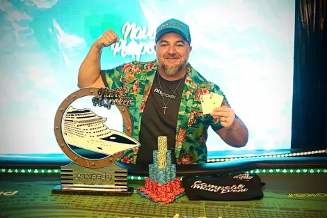 Eduardo Pereira é campeão do Main Event do Navio PixPoker