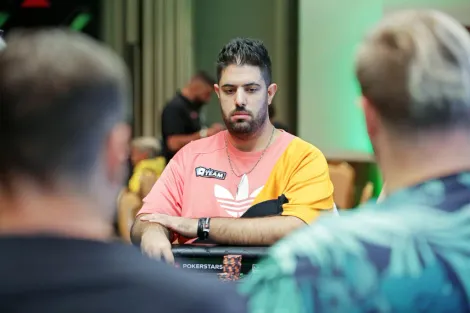 Victor Pertile vai ao pódio do Thursday Throwdown HR do GGPoker