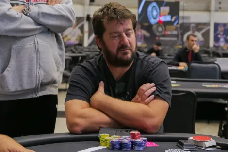 Jerson Seemund puxa fila no Dia 1 do PLO Dealers Choice do BSOP Millions