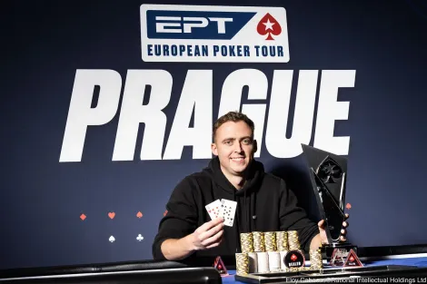 Alexander Tkatschew bate field recorde e é campeão do Eureka Main Event