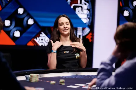 Marle Spragg encontra spot dos sonhos em cooler triplo no EPT Praga; assista