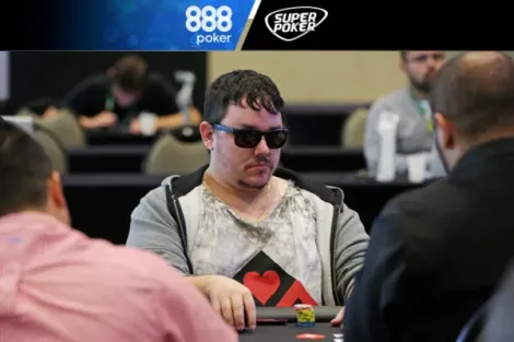 Eric William vai ao pódio do Mystery Bounty Main Event do 888poker