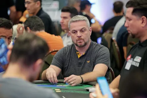 Rodrigo Garrido puxa vaga para o BSOP São Paulo em satélite no PokerStars