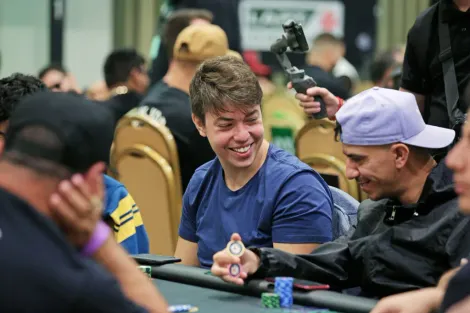 Nello Neto é medalha de prata no Bounty Builder High Roller do PokerStars