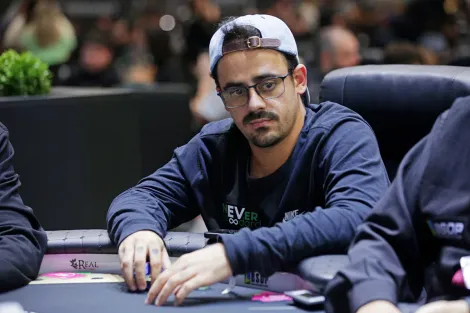 Iago Savino é campeão do Evento #28-H da Carnival Series do PokerStars