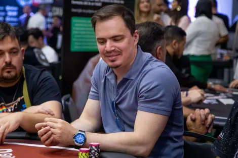 Dois Royal Flushes em um dia: Eduardo Pires leva US$ 100 mil em jackpots