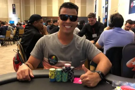 Cláudio Guimarães é campeão do Bounty Builder High Roller do PokerStars