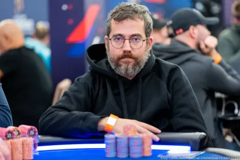 Bráulio Bianchetti passa como chip leader no Dia 1A do FPS High Roller