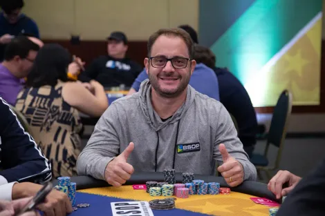 José Jorge Bredan puxa a fila em rodada dupla do Main Event do BSOP São Paulo