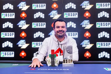 Naiquel Oliveira fatura primeiro título no BSOP ao cravar Turbo KO em SP