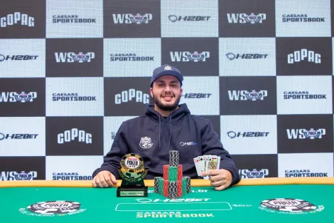 Cláudio Fonseca vence PL Omaha KO da WSOP Brazil após HU maluco