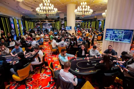 Torneio de US$ 100 mil quebra recorde do poker mundial; veja os números