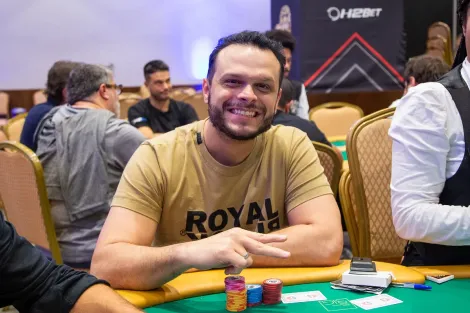 Leandro Rego é o chip leader do Dia 1B do Main Event da WSOP Brazil