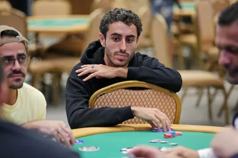 Luigi Soncin lidera Dia 1 do Super High Rollers da WSOP Brazil