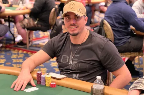 Renan Meneguetti forra seis dígitos com vice no Evento #11 da WSOP Super Circuit