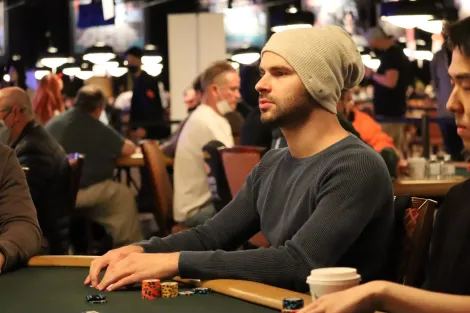 Renan Bruschi está no Dia Final do Evento #35 da WSOP