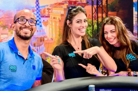 Confira dicas de jogadoras do 888poker para melhorar o desempenho no online