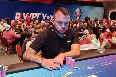 Milton Martini é vice após HU emocionante no US$ 1K PLO do WPT Voyage