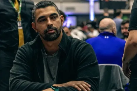 Thiago Azevedo crava o SCOOP Edition: Bounty Builder US$ 109 do PokerStars