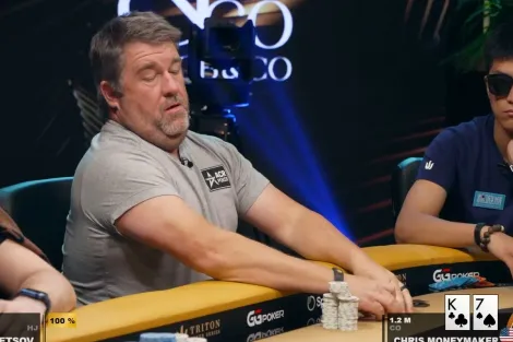 Chris Moneymaker faz jogada questionável com K7o na Triton Montenegro