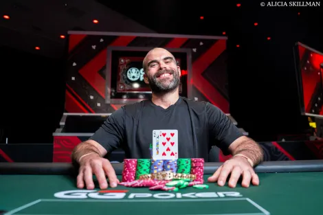 Nick Guagenti fatura o bicampeonato com título do Evento #9 da WSOP