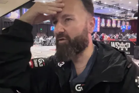 Com odds de 53 para 1, Daniel Negreanu comete "erro gigantesco" na WSOP