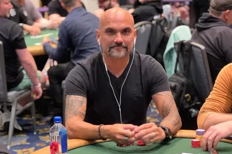 Jorge Ribeiro avança no Dia 1C do Gladiators of Poker da WSOP